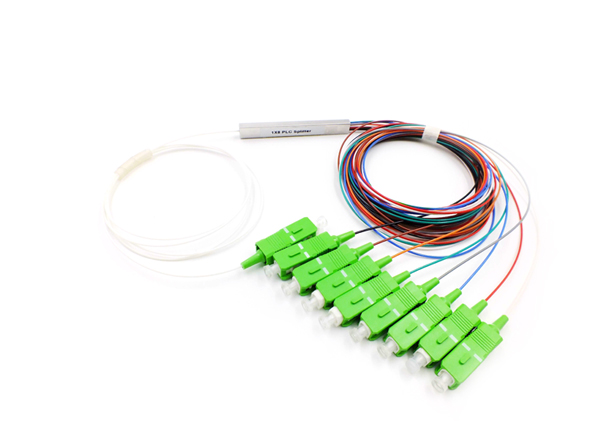 A 1X8 Fiber Optic PLC Splitter packaged in min Blockless steel tube, high quality SC/PC SM Color Pigtail connection input and output, this is a product provided by Opelink