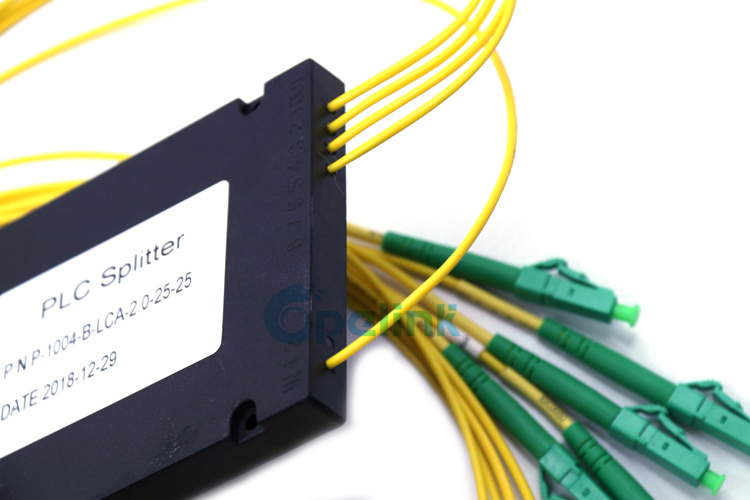 1X4 Fiber PLC Optical Splitter, LC/APC Plastic ABS Box packaging