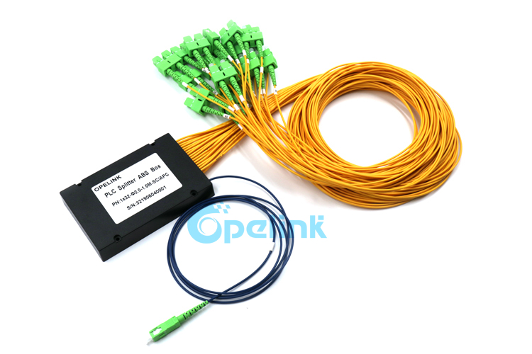 This is a 1X32 Fiber Optic PLC Splitter product sold by OPELINK in ABS BOX package, easy to install, high quality SC/APC SM Pigtail connection input and output