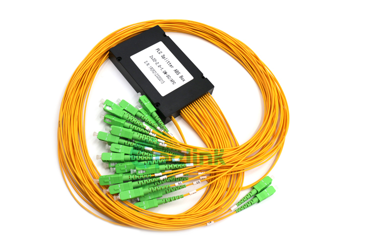 This is a 2X32 Fiber Splitter product sold by OPELINK. The ABS BOX package ensures the safety of the PLC Splitter, and the SC/APC SM Pigtail provides excellent transmission performance